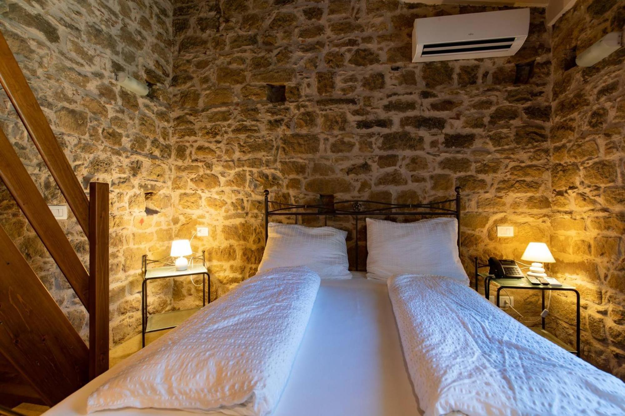 Ficarra Villa Ginevra Resort Agrituristico מראה חיצוני תמונה